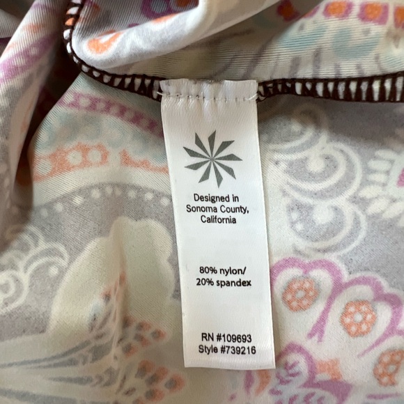 Athleta Bold Paisley V-Neck Racerback Tankini, Brown/Multi, M - Picture 6 of 8